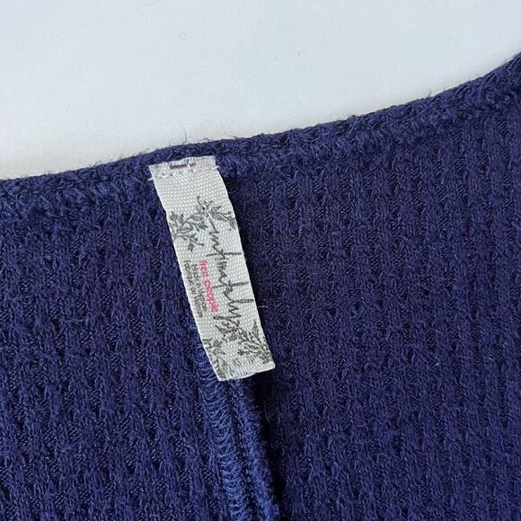 Bundle of 2 Free People One Of The Girls Baby Tees XS - Picture 4 of 9